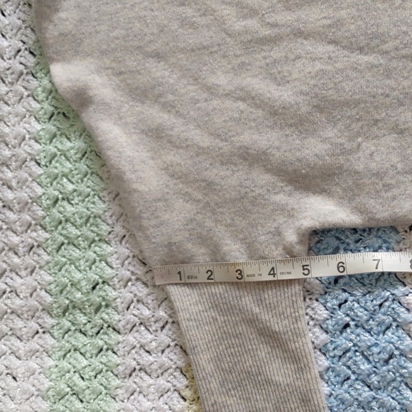 Garnet Hill Oversized Turtleneck Sweater Small - Picture 7 of 12